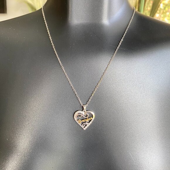 FAC Grandma Heart Silver Tone 18" Necklace NWT - Picture 5 of 7